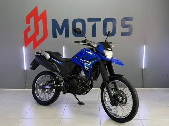 YAMAHA FZ25 FAZER ABS 